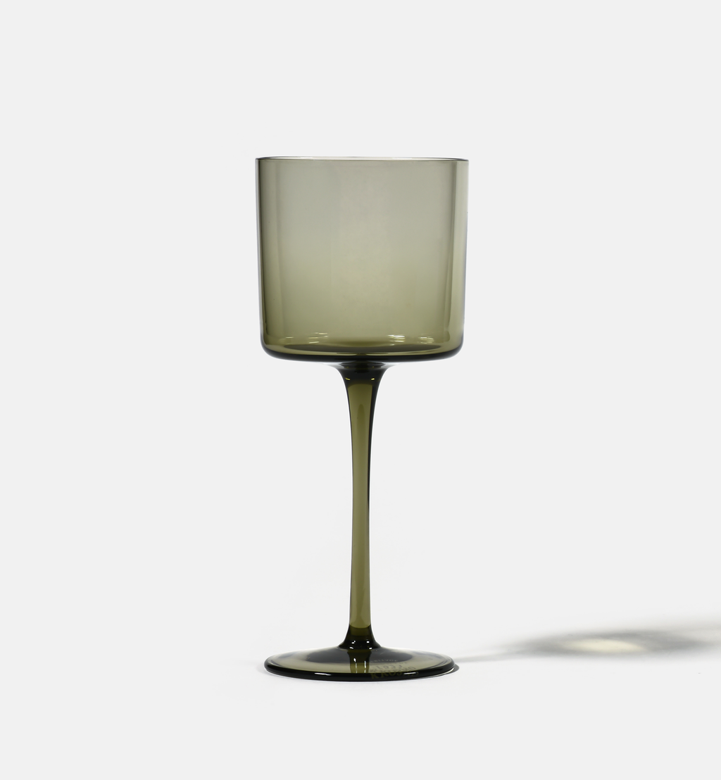 Classic 1968 Crystal White Wine Glasses, Smoky, 250 ml