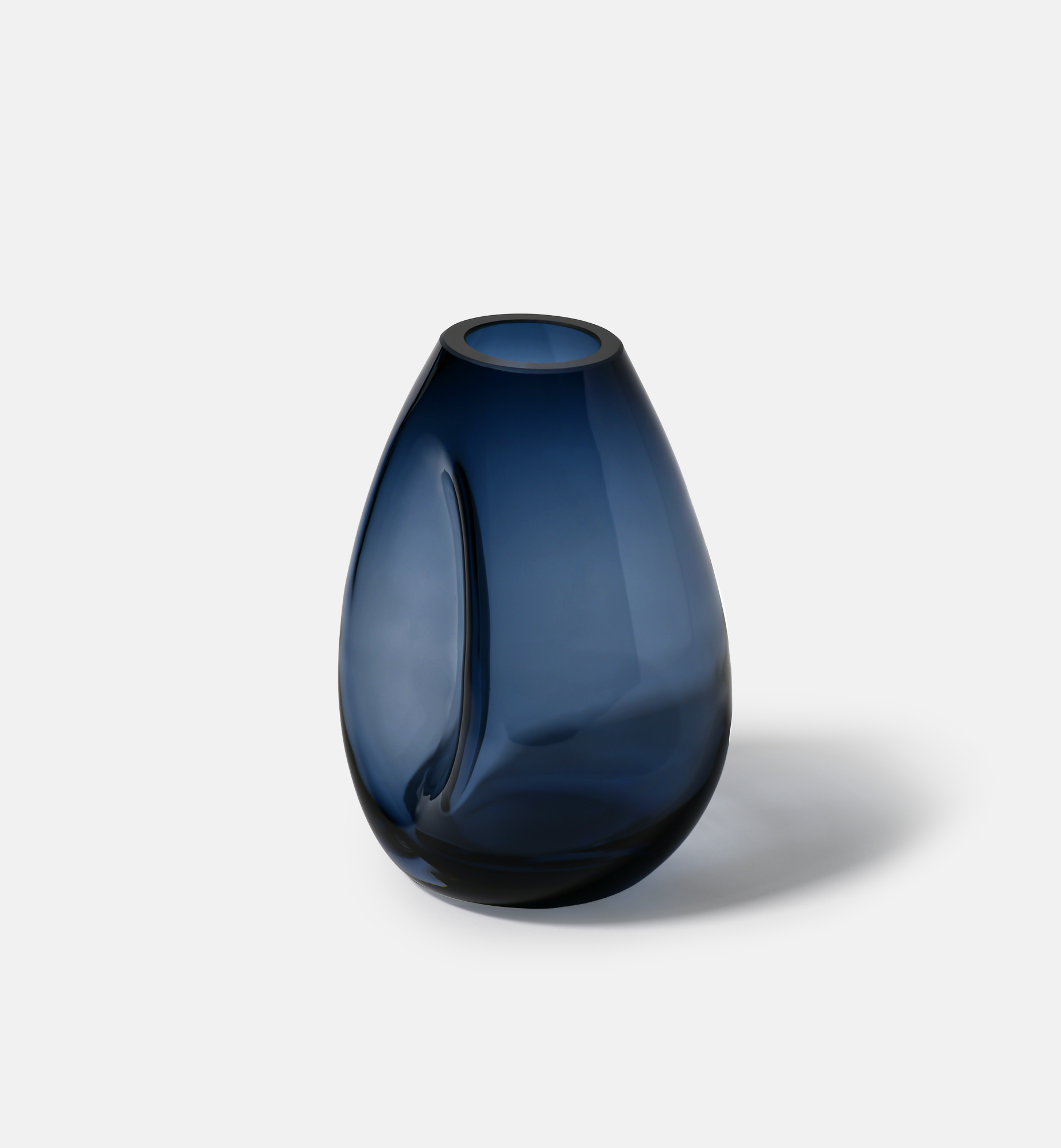 Flow Vase, Navy, 20 cm