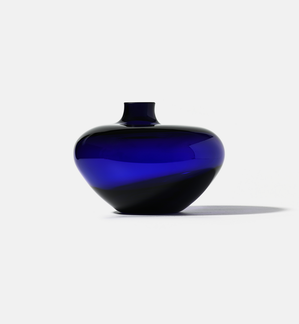 Wazon PEBBLE 2017 Kobalt 16 cm