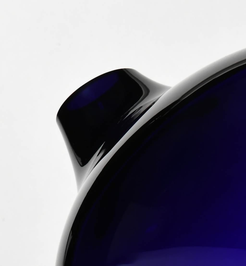 PEBBLE 2017 Vase, Cobalt, 20 cm