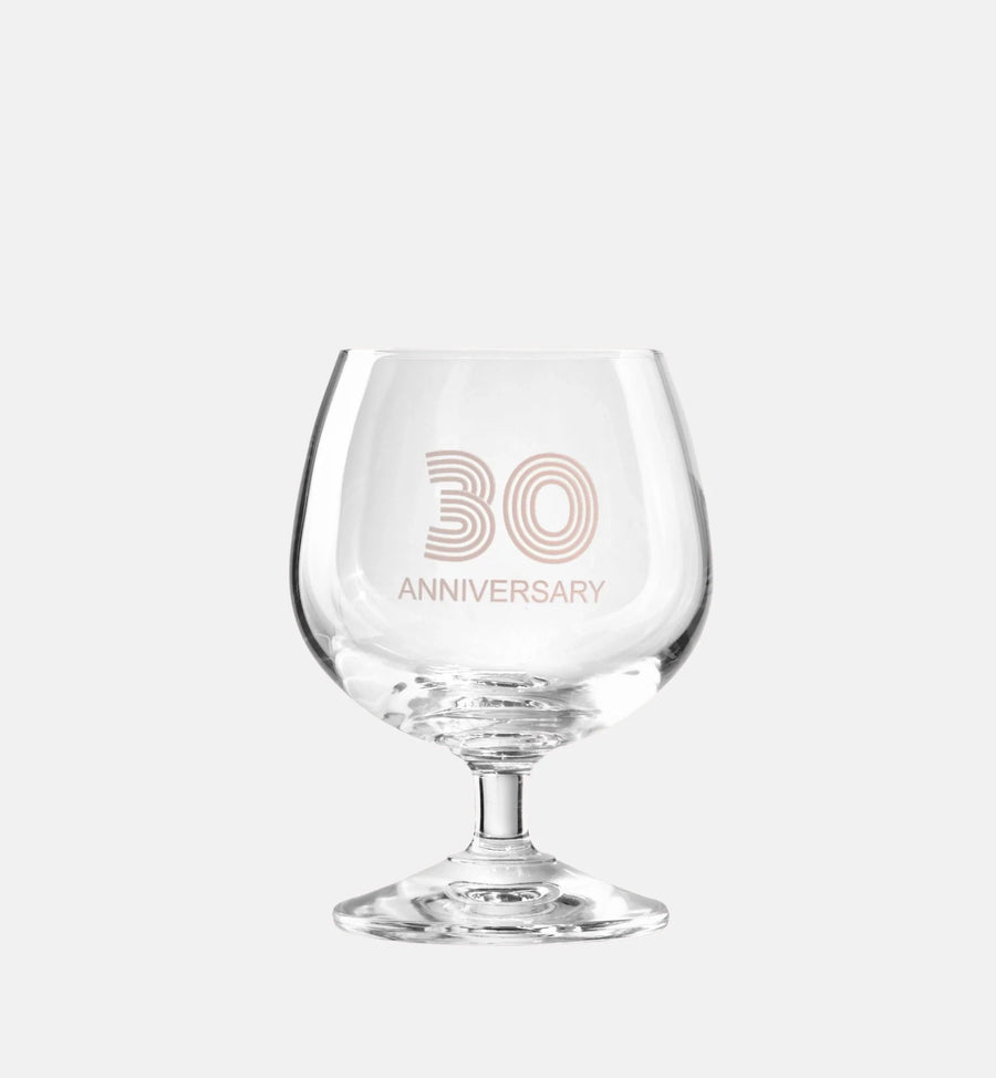 Zdobiony kieliszek z napisem 30 ANNIVERSARY, 30 ROCZNICA 230 ml