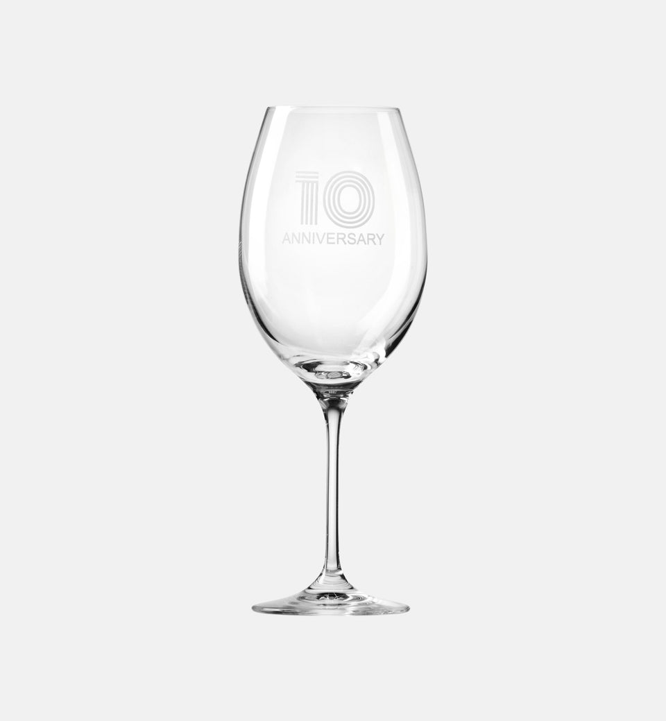 Zdobiony kieliszek do wina z napisem 10 ANNIVERSARY, 10 ROCZNICA 480 ml