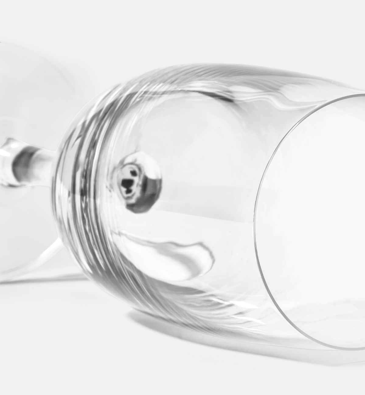 Uniwersalne kieliszki do szampana lub wody 155 ml