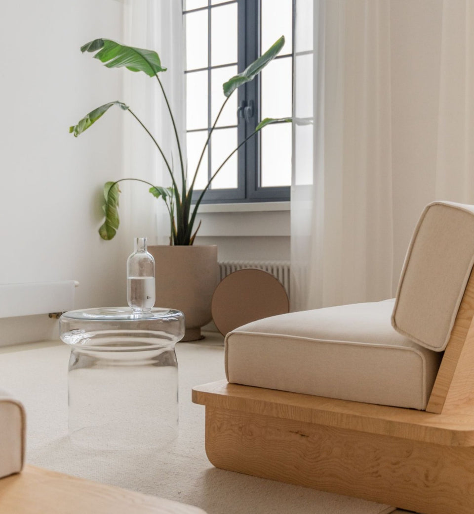 KING clear coffee table
