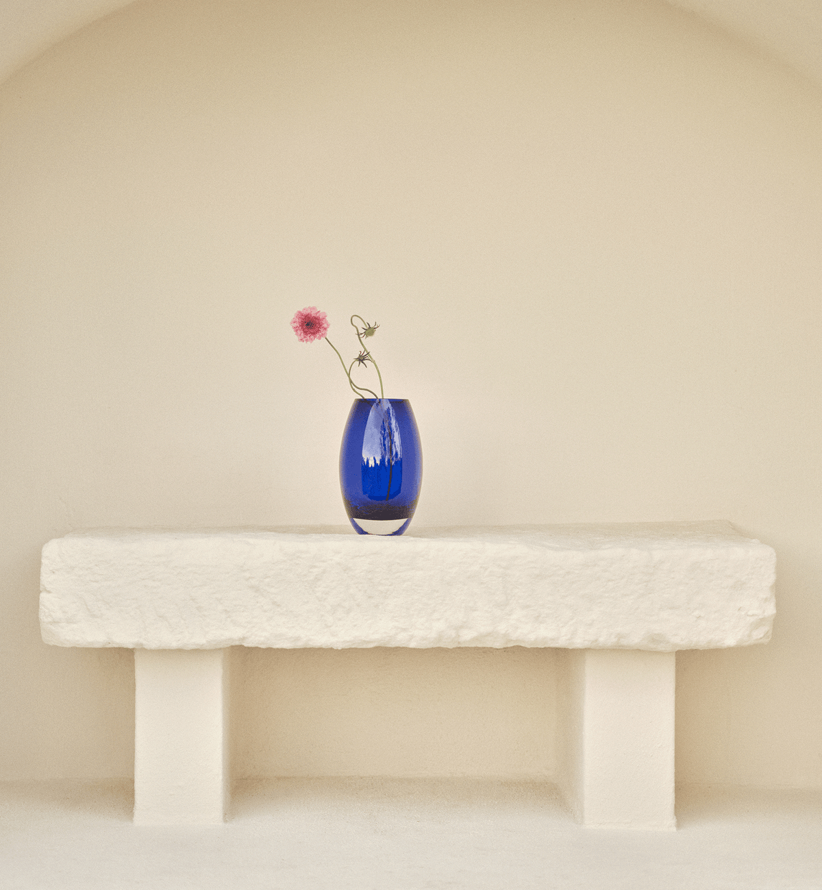 The Bullet Crystal Vase, Cobalt, 23.5 cm
